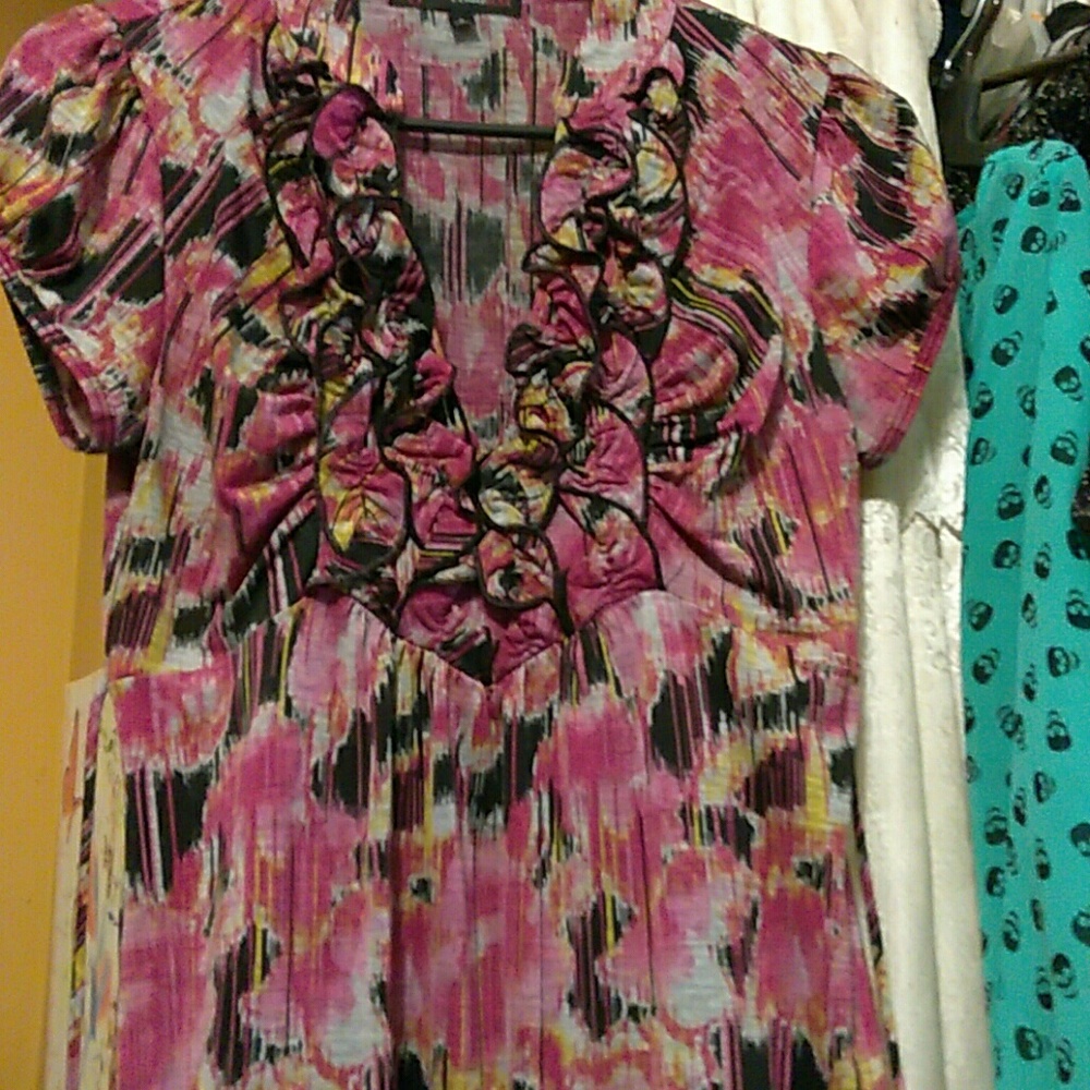 Multi color top